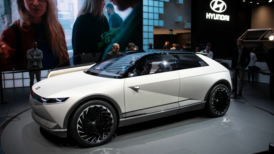 SATSER: Hyundai skal investere gigantiske summer i moderne mobilitetsteknologi de neste årene, med 45-konseptet, inspirert av den legendariske Pony-modellen, som en av de konkrete bilmodellene. Foto: Peter Raaum