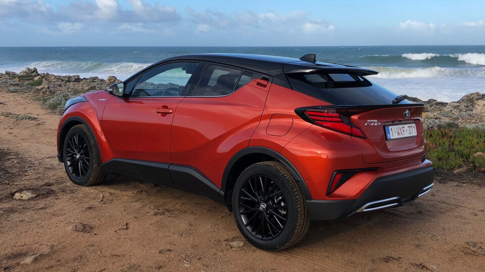 Toyota lar SUV-fornuften skifte farge