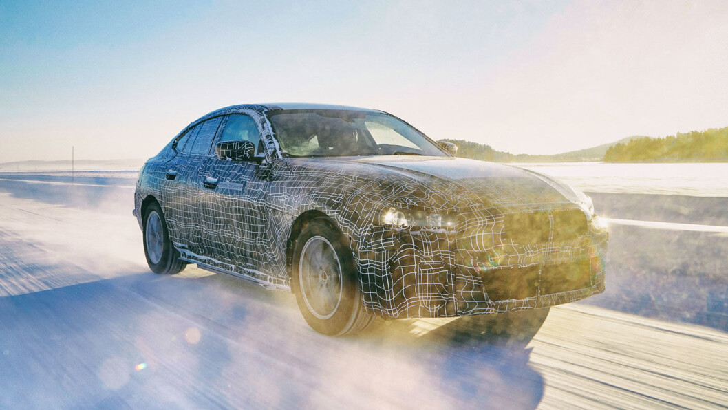 SE DEN SEDANEN: i4 kommer fra BMW i 2021 med 60 mil rekkevidde. Foto: BMW SE DEN SEDANEN: i4 kommer fra BMW i 2021 med 60 mil rekkevidde. Foto: BMW