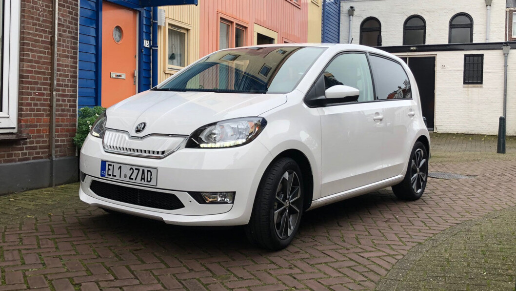 BYBIL: Citigo trives i de trange og fargerike gatene i Haag. BYBIL: Citigo trives i de trange og fargerike gatene i Haag.