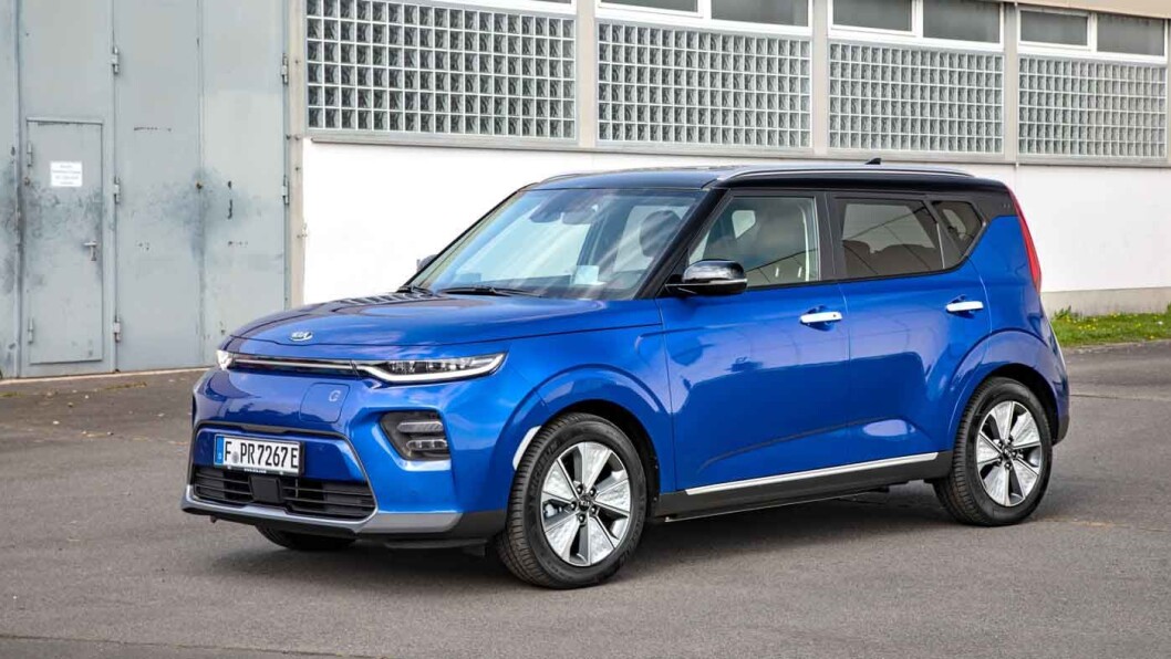 IKONISK: Vi kjørte bilen imponerende 478 kilometer uten å lade. Men uten å møte så mange beundrende blikk. Foto: Produsenten IKONISK: Vi kjørte bilen imponerende 478 kilometer uten å lade. Men uten å møte så mange beundrende blikk. Foto: Produsenten
