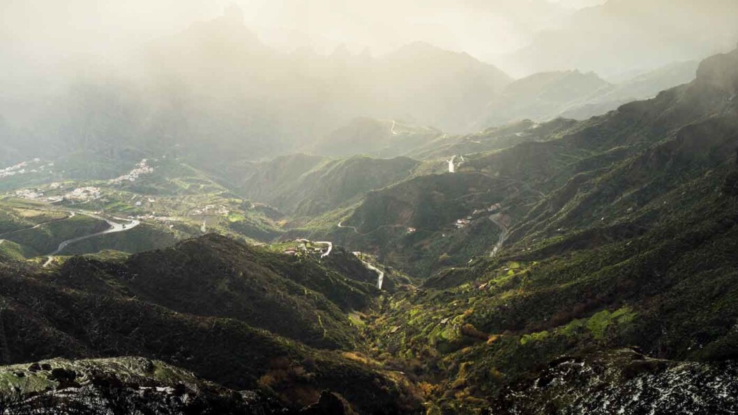 GRØNT OG FRODIG: Nord- og vestsiden av Gran Canaria er overraskende mye grønnere enn kysten lenger sør. Foto: Jef Willemyns/Unsplash GRØNT OG FRODIG: Nord- og vestsiden av Gran Canaria er overraskende mye grønnere enn kysten lenger sør. Foto: Jef Willemyns/Unsplash