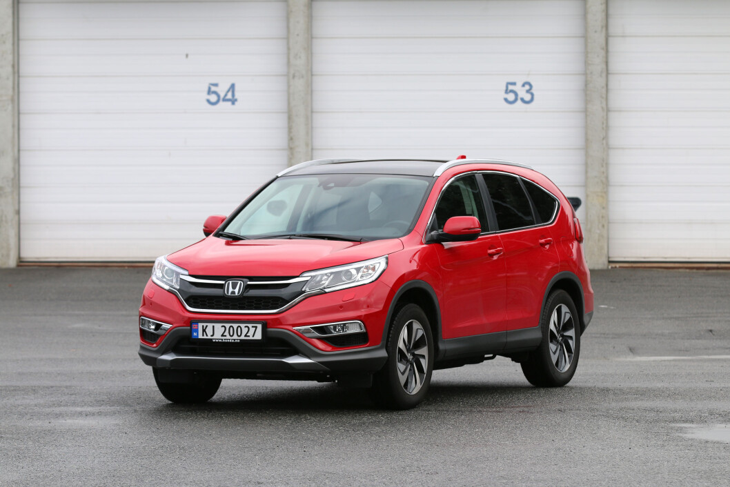 PRAKTISK: Honda HR-V 2016 er en praktisk drøm for en familie. Foto: Andreas Handeland PRAKTISK: Honda HR-V 2016 er en praktisk drøm for en familie. Foto: Andreas Handeland