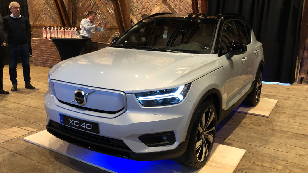 OSLO-BESØK: Volvos helelektriske XC40 Recharge har vært på et eksklusivt Oslo-besøk for deler av pressen. Høsten 2020 er den klar for norske veier. OSLO-BESØK: Volvos helelektriske XC40 Recharge har vært på et eksklusivt Oslo-besøk for deler av pressen. Høsten 2020 er den klar for norske veier.