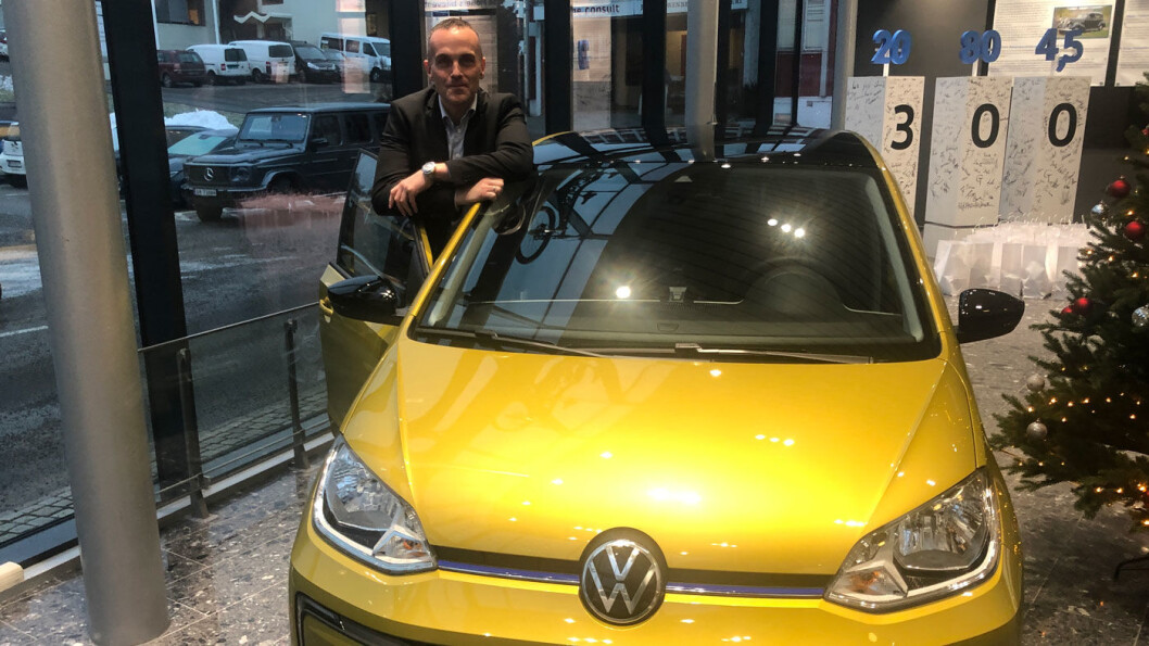 TIL TOPPS: VW-sjef Harald Edvardsen-Eibak har mål om å løfte salget med 25 prosent i 2020. TIL TOPPS: VW-sjef Harald Edvardsen-Eibak har mål om å løfte salget med 25 prosent i 2020.