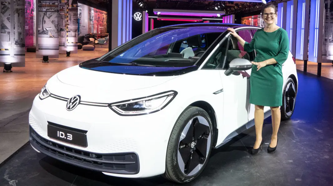 OPPGRADERER: Silke Bagschik, salgs- og markedsdirektør for ID-programmet til Volkswagen. OPPGRADERER: Silke Bagschik, salgs- og markedsdirektør for ID-programmet til Volkswagen.