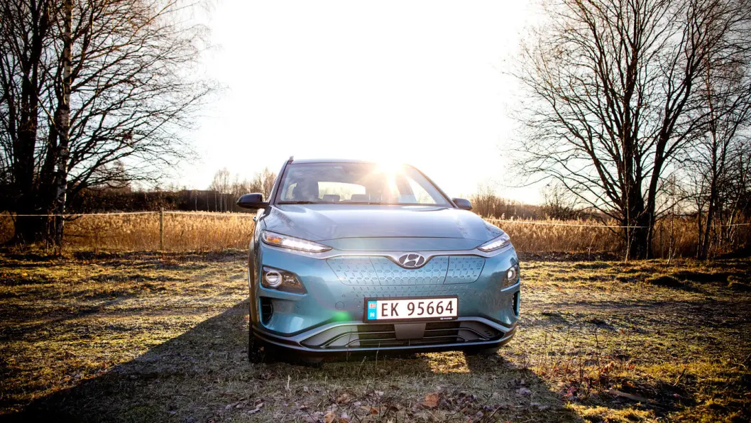 ETTERKOMMERE: Hyundai Kona var konsernets mestselgende bil i Norge i 2019, en plass foran Hyundai Ioniq. Nå varsler konsernet en rekke nye helelektriske modeller. ETTERKOMMERE: Hyundai Kona var konsernets mestselgende bil i Norge i 2019, en plass foran Hyundai Ioniq. Nå varsler konsernet en rekke nye helelektriske modeller.
