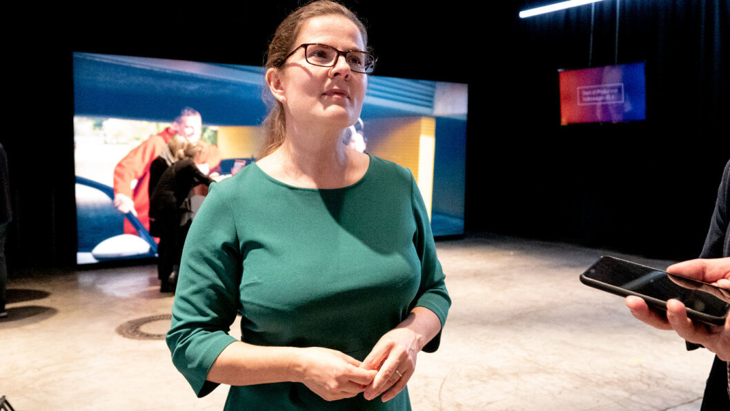 MÅ LØSES: Ladeinfrastrukturen er den største utfordringen. – Ladestasjonene må finnes overalt og de må synes, sier Silke Bagschik. MÅ LØSES: Ladeinfrastrukturen er den største utfordringen. – Ladestasjonene må finnes overalt og de må synes, sier Silke Bagschik.