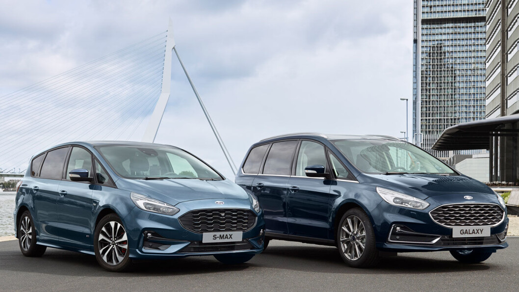FÅR LIVSFORLENGENDE KUR: Dagens generasjon Ford S-Max og Galaxy ble lansert i 2015 og skal fortsatt få leve noen år til tross for strengere utslippskrav: Oppskriften er tilsetning av batteri og elmotor. Hybridene med redusert utslipp kommer tidlig til neste år. Foto: Ford Motor FÅR LIVSFORLENGENDE KUR: Dagens generasjon Ford S-Max og Galaxy ble lansert i 2015 og skal fortsatt få leve noen år til tross for strengere utslippskrav: Oppskriften er tilsetning av batteri og elmotor. Hybridene med redusert utslipp kommer tidlig til neste år. Foto: Ford Motor