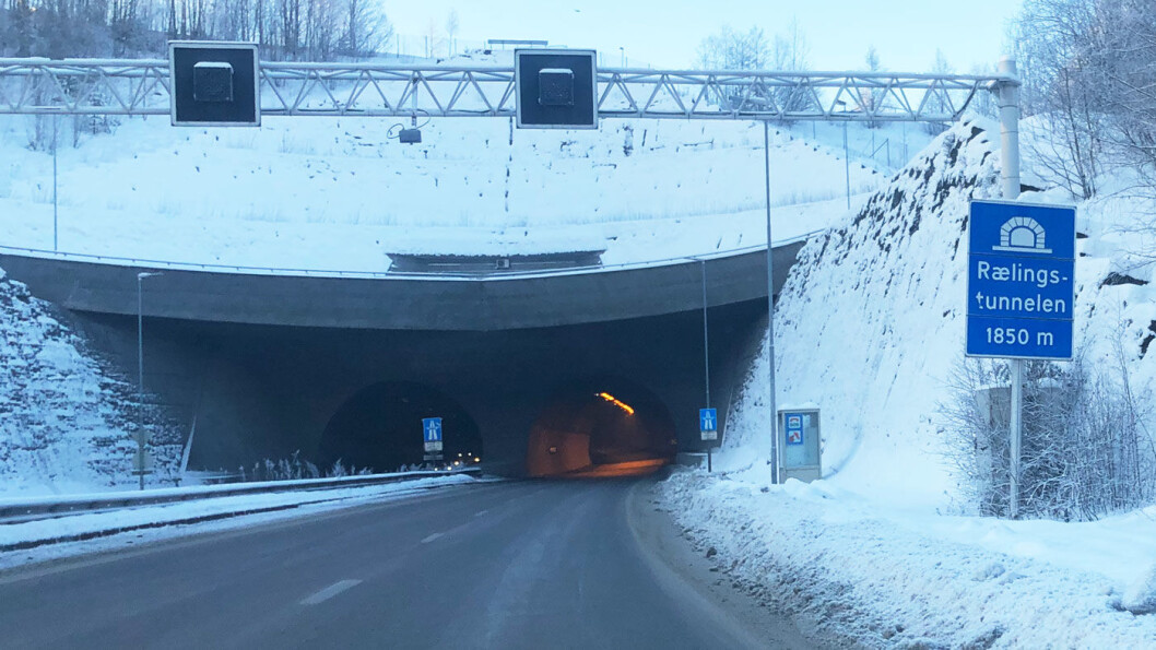TAR FLEST: Fotoboksen i Rælingstunnelen tok flest i 2019, akkurat som flere tidligere år. Foto: Peter Raaum TAR FLEST: Fotoboksen i Rælingstunnelen tok flest i 2019, akkurat som flere tidligere år. Foto: Peter Raaum