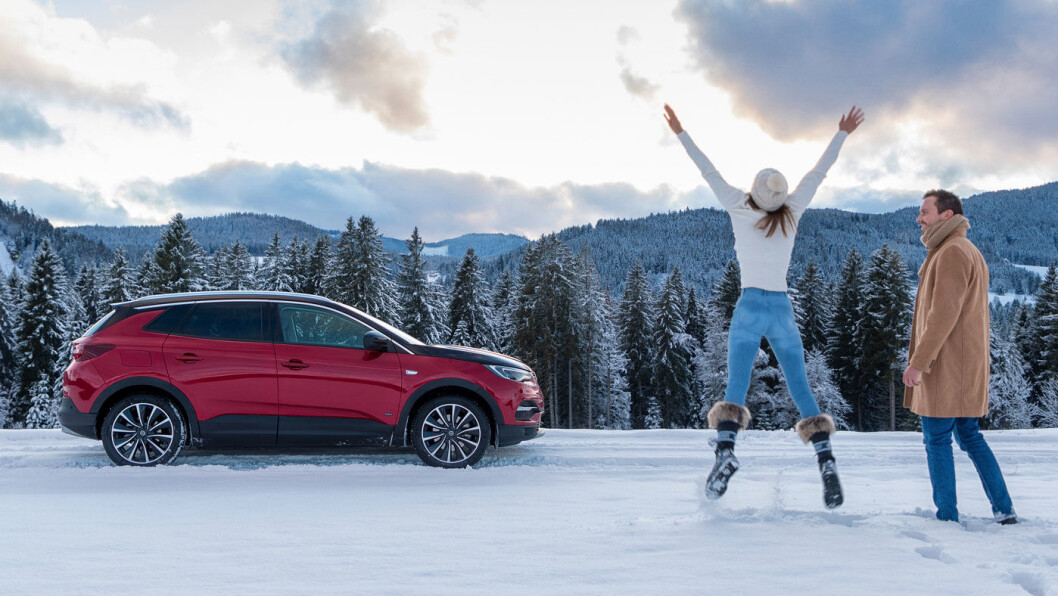 HURRA FOR OPEL: Med Grandland som ladbar hybrid og med firehjulsdrift, har Opel en modell som garantert vil finne et publikum i Norge. HURRA FOR OPEL: Med Grandland som ladbar hybrid og med firehjulsdrift, har Opel en modell som garantert vil finne et publikum i Norge.