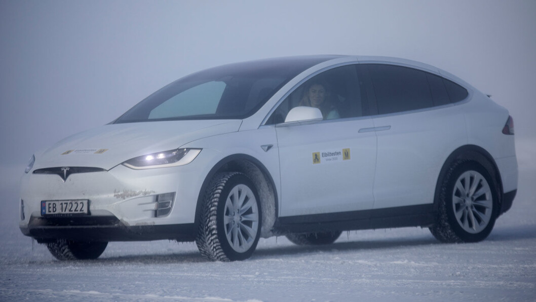 GOD NUMMER TO: Tesla Model X kom nest lengst i rekkeviddetesten. Foto: Tomm W. Christiansen GOD NUMMER TO: Tesla Model X kom nest lengst i rekkeviddetesten. Foto: Tomm W. Christiansen