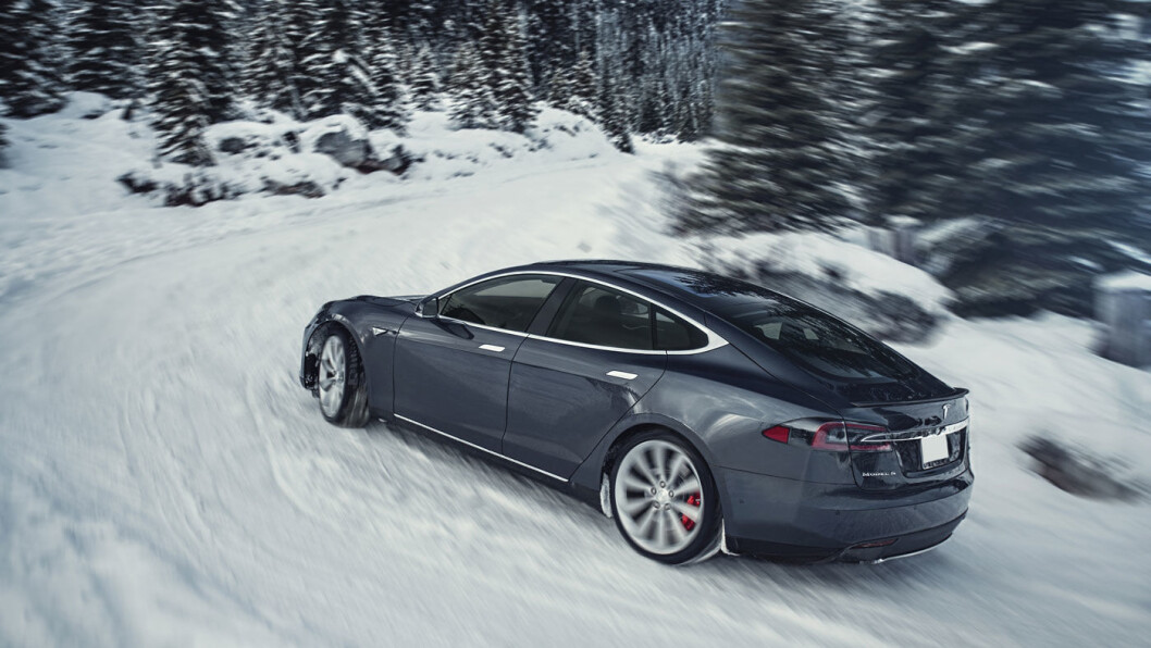 MIL ETTER MIL: Gradvise oppgraderinger har løftet rekkevidden på topputgaven av Model S til 637,5 km. Foto: Tesla Motor MIL ETTER MIL: Gradvise oppgraderinger har løftet rekkevidden på topputgaven av Model S til 637,5 km. Foto: Tesla Motor