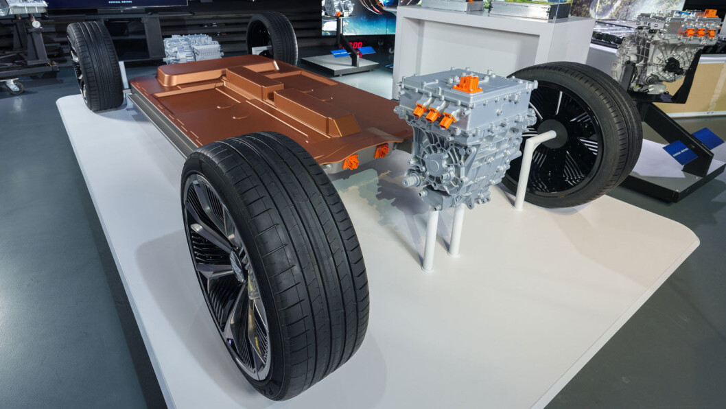 ULTIUM: General Motors har konstruert sin elbil-strategi rundt den nye plattformen med modulære batteripakker som i tillegg til å være fleksible i oppbygging, skal være både mer energi- og kostnadseffektive. ULTIUM: General Motors har konstruert sin elbil-strategi rundt den nye plattformen med modulære batteripakker som i tillegg til å være fleksible i oppbygging, skal være både mer energi- og kostnadseffektive.