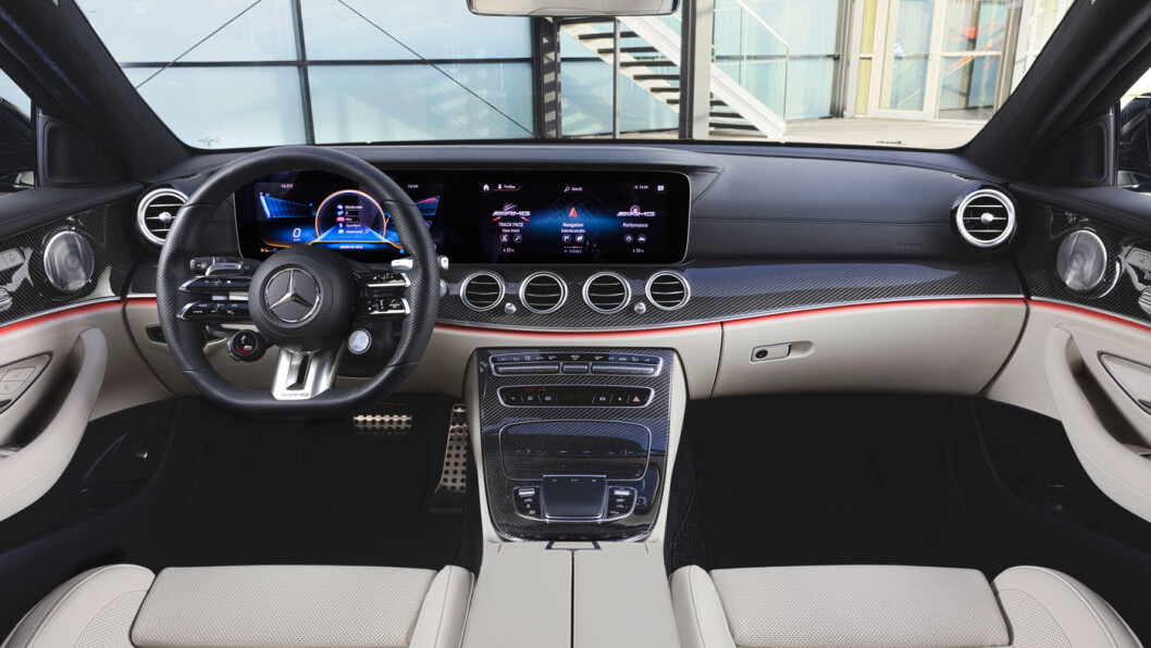 …OVER SAMME TEMA: AMG e 53 stasjonsvogn …OVER SAMME TEMA: AMG e 53 stasjonsvogn