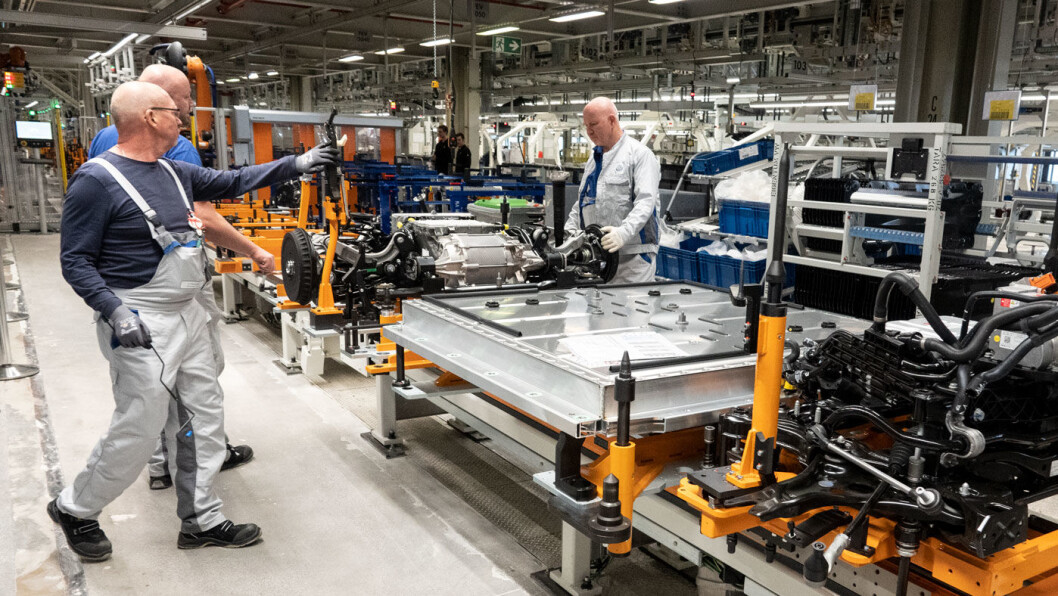 BYGGESETT: Batteripakken integreres i selve grunnarkitekturen, kalt MEB (Modularer E-Antriebs-Baukasten), som betyr omtrent «modulært eldrift-byggesett». BYGGESETT: Batteripakken integreres i selve grunnarkitekturen, kalt MEB (Modularer E-Antriebs-Baukasten), som betyr omtrent «modulært eldrift-byggesett».