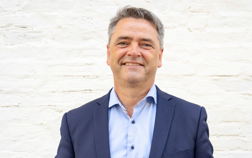 BILINTERESSERT: Magne Gundersen er forbrukerøkonom i Sparebank 1 og programleder i TV3 Luksusfellen. I tillegg er han bilinteressert. BILINTERESSERT: Magne Gundersen er forbrukerøkonom i Sparebank 1 og programleder i TV3 Luksusfellen. I tillegg er han bilinteressert.