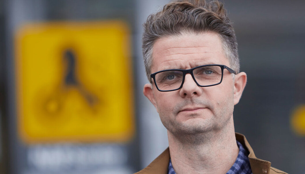 <span class="font-weight-bold" data-lab-font_weight_desktop="font-weight-bold">UTEN IS PÅ RUTA:</span> Senior kommunikasjonsrådgiver Nils Sødal i NAF. <span class="font-weight-bold" data-lab-font_weight_desktop="font-weight-bold">UTEN IS PÅ RUTA:</span> Senior kommunikasjonsrådgiver Nils Sødal i NAF.