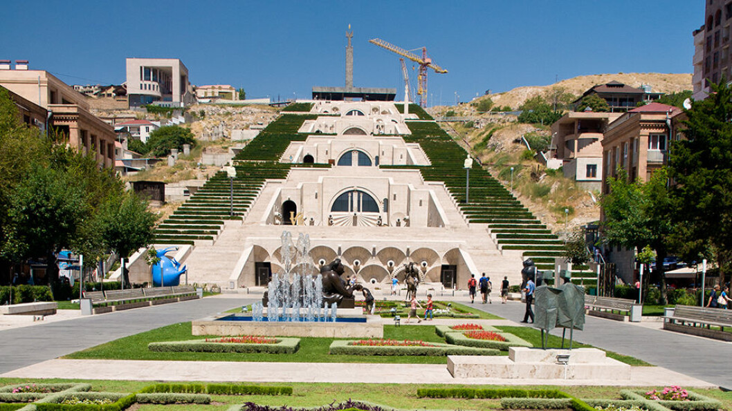 KASKADEN: 572 trappetrinn med fontener og skulpturer i Armenias hovedstad Jerevan. Foto: Shutterstock KASKADEN: 572 trappetrinn med fontener og skulpturer i Armenias hovedstad Jerevan. Foto: Shutterstock