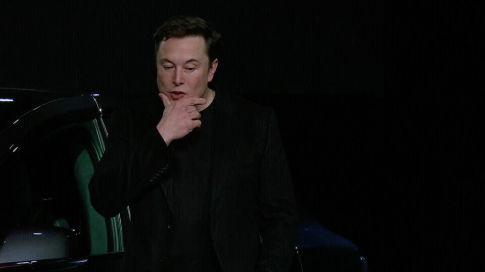 BEKYMRET: Tesla-sjef Elon Musk opplever tøffe tider.