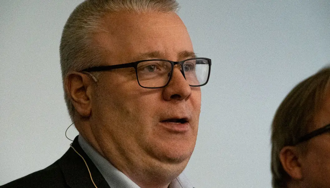 MER BOMPENGER: Frps bompengegeneral Bård Hoksrud må motvillig erkjenne at partiet er med på å sende en ny milliardregning til bilistene. MER BOMPENGER: Frps bompengegeneral Bård Hoksrud må motvillig erkjenne at partiet er med på å sende en ny milliardregning til bilistene.