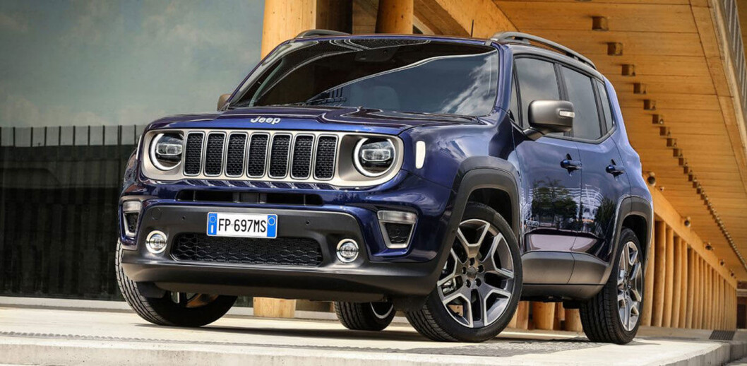PRØVEKJØRER: En Jeep Renegade med diverse avansert teknologi skal være i stand til å kjenne igjen et byområde – og skifte fra bensin til elektrisk modus. Foto: FCA PRØVEKJØRER: En Jeep Renegade med diverse avansert teknologi skal være i stand til å kjenne igjen et byområde – og skifte fra bensin til elektrisk modus. Foto: FCA
