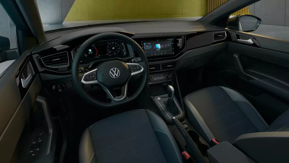 TYPISK VW: Klassisk førermiljø i Nivus, med 10-tommers høyoppløselig skjerm med «virtuelle» knapper.