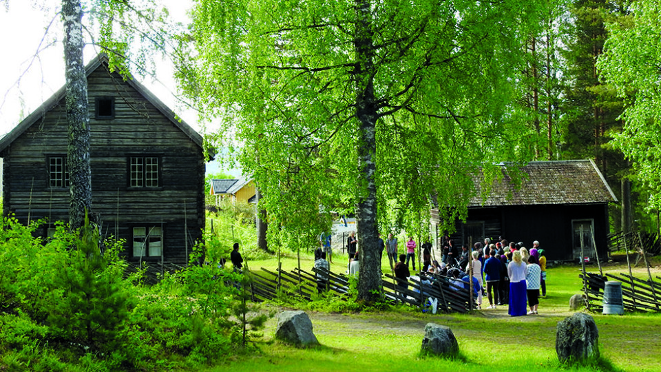 DEL AV RANDSFJORDMUSEENE: Lands Museum i Dokka ble etablert 1927 for å dokumentere og bevare historien til Nordre og Søndre Land kommuner. Foto: Per Roger Lauritzen DEL AV RANDSFJORDMUSEENE: Lands Museum i Dokka ble etablert 1927 for å dokumentere og bevare historien til Nordre og Søndre Land kommuner. Foto: Per Roger Lauritzen