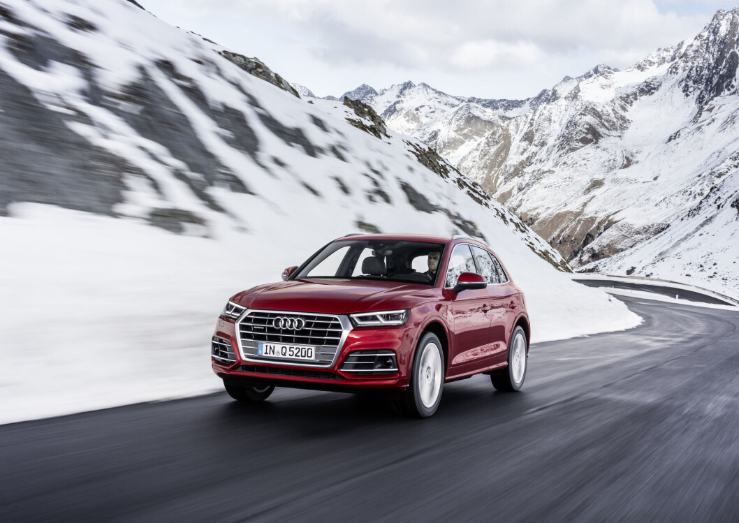 audi modell q5 på vintervei audi modell q5 på vintervei