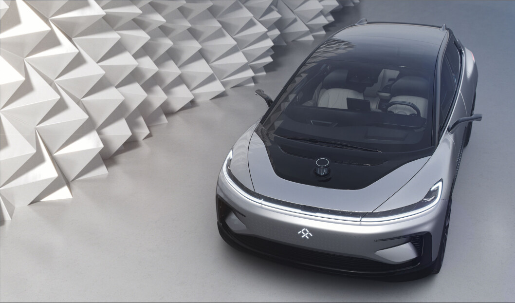 IKKE PÅ SKINNER: FF91 klarte ikke å parkere seg selv da den ble vist fram på messe i Las Vegas. IKKE PÅ SKINNER: FF91 klarte ikke å parkere seg selv da den ble vist fram på messe i Las Vegas.