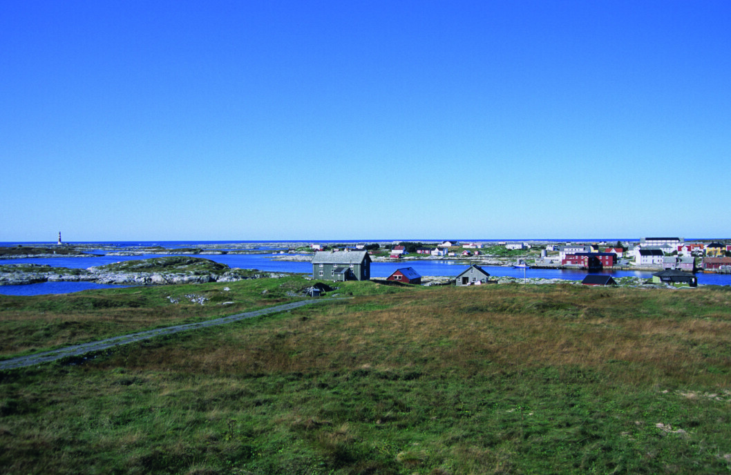IDYLL: En sommerdag ser Titran ut som det mest fantastiske øyområdet, men her døde over 140 fiskere i en av norsk histories mest dramatiske stormnetter 14. oktober 1899. Foto: Per Roger Lauritzen IDYLL: En sommerdag ser Titran ut som det mest fantastiske øyområdet, men her døde over 140 fiskere i en av norsk histories mest dramatiske stormnetter 14. oktober 1899. Foto: Per Roger Lauritzen