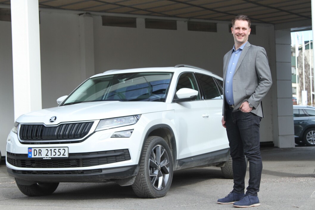 MIDT I BLINKEN: Skodas SUV-satsing er midt i blinken for oss her i Norge, sier Skoda-sjef Thomas Meiner. Her med nye Kodiaq. Foto: Rune Korsvoll MIDT I BLINKEN: Skodas SUV-satsing er midt i blinken for oss her i Norge, sier Skoda-sjef Thomas Meiner. Her med nye Kodiaq. Foto: Rune Korsvoll