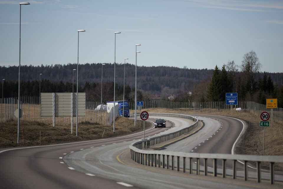 FLERE OG FLERE: Bompengeskiltene vil bli stadig flere langs norske veier. Foto: Espen Røst