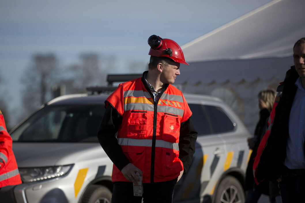 VIL VARIERE: – Prosjektene som nå er lagt frem er ikke representative for porteføljen til Nye Veier, sier statsråd Ketil Solvik-Olsen. Foto: Espen Røst VIL VARIERE: – Prosjektene som nå er lagt frem er ikke representative for porteføljen til Nye Veier, sier statsråd Ketil Solvik-Olsen. Foto: Espen Røst