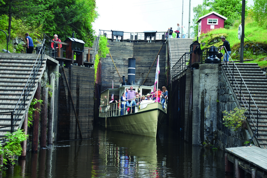 VANNLØFT: Ørje sluser ligger like ved E18 og er en populær attraksjon. Foto: Steinar Fundingsrud VANNLØFT: Ørje sluser ligger like ved E18 og er en populær attraksjon. Foto: Steinar Fundingsrud