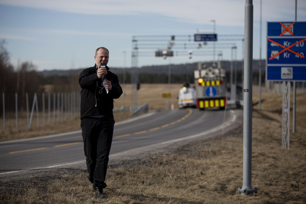 FORSVARLIG MOBILBRUK: Samferdselsminister Ketil Solvik-Olsen. Foto: Espen Røst FORSVARLIG MOBILBRUK: Samferdselsminister Ketil Solvik-Olsen. Foto: Espen Røst