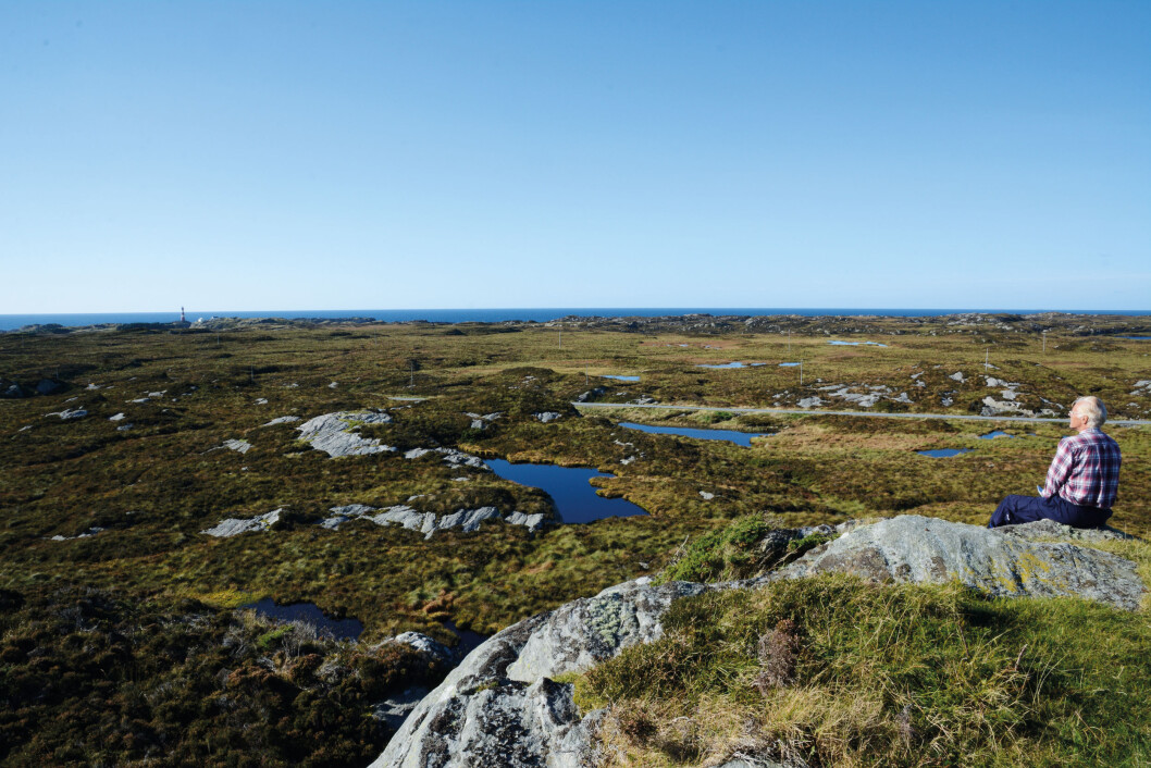 LAVFJELL: Fra Fedjebjørnen ser du hele Fedje kommune og mye mer. Foto: Per Roger Lauritzen LAVFJELL: Fra Fedjebjørnen ser du hele Fedje kommune og mye mer. Foto: Per Roger Lauritzen