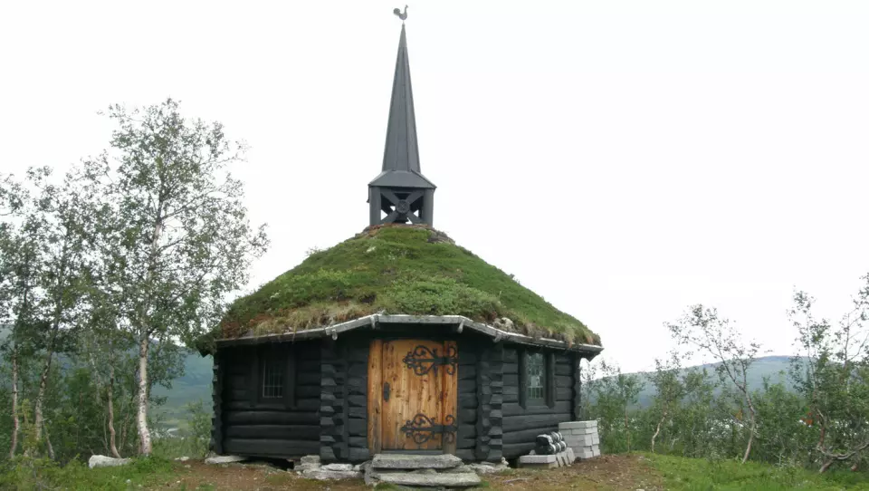 SJELDENHET: Kristi Krybbe Kirke på Namskogen. Foto: Privat