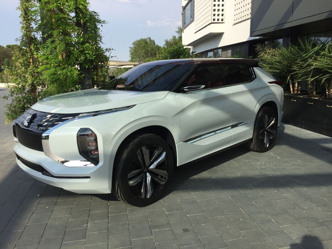 NY OUTLANDER: Dette er konseptmodellen til nye Mitsubishi Outlander, som trolig er på veien allerede neste år. Foto: Rune Korsvoll NY OUTLANDER: Dette er konseptmodellen til nye Mitsubishi Outlander, som trolig er på veien allerede neste år. Foto: Rune Korsvoll