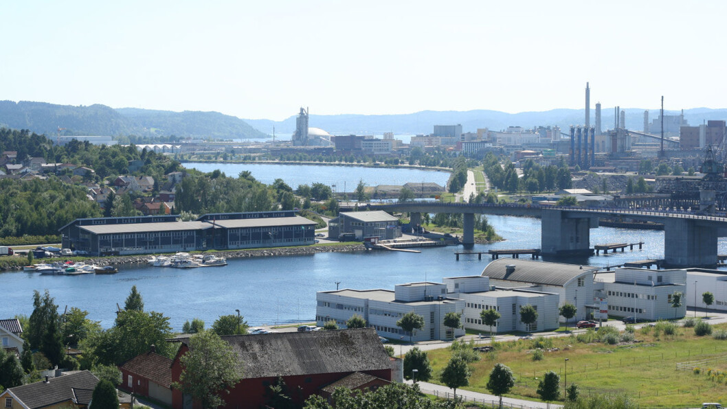 BYPAKKE: 1,5 milliarder av bypakken i Skien og Porsgrunn (bildet) skal brukes til å bedre kollektivtilbudet. Foto: Kristian Vinkenes/Flickr BYPAKKE: 1,5 milliarder av bypakken i Skien og Porsgrunn (bildet) skal brukes til å bedre kollektivtilbudet. Foto: Kristian Vinkenes/Flickr