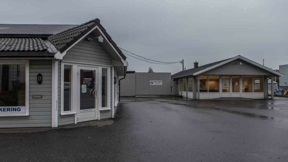 OPPRULLING: Statens vegvesen har underkjent flere hundre av bruktbilene som er solgt fra Olsen Bil i Grimstad. Foto: Elisabeth Grosvold