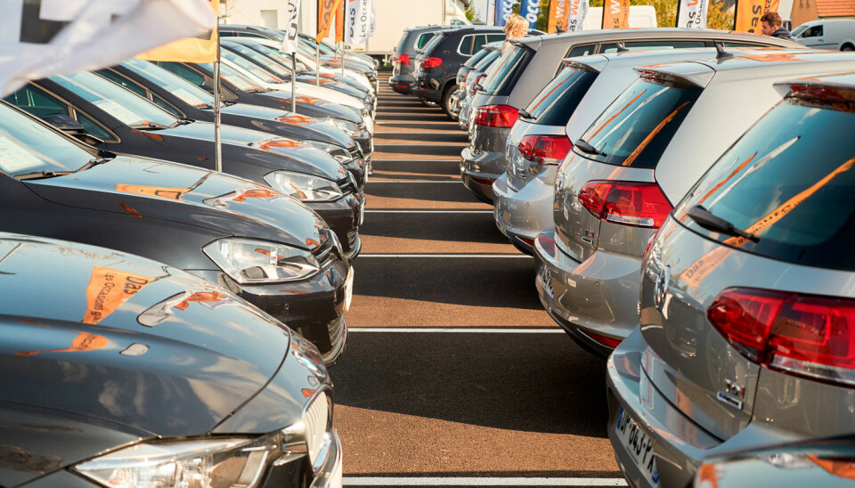 FALL: Bilsalget i januar falt kraftig i EU-området.