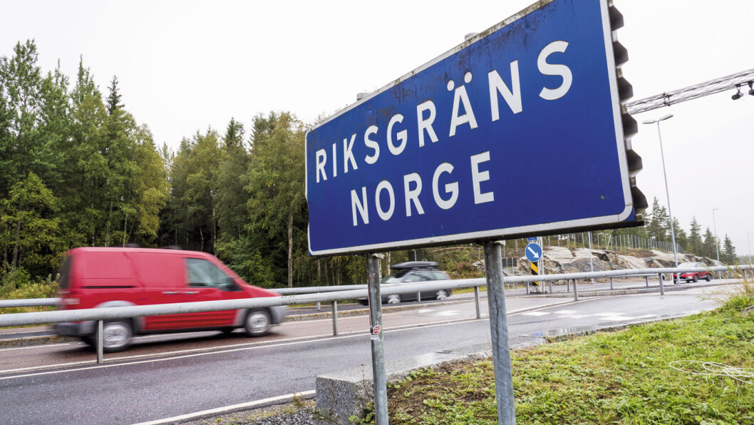 GRENSER FOR HVA DU KAN HANDLE: Du kan handle og gjøre reparasjoner innenfor beløpsgrenser på 3.000 og 6.000 kroner uten å måtte betale norsk mva. Foto: Jon Terje H.Hansen GRENSER FOR HVA DU KAN HANDLE: Du kan handle og gjøre reparasjoner innenfor beløpsgrenser på 3.000 og 6.000 kroner uten å måtte betale norsk mva. Foto: Jon Terje H.Hansen