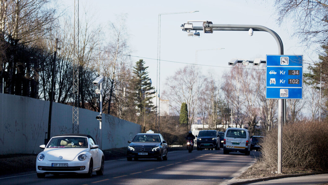 PRISENDRING: Bompasseringene blir dyrere i Oslo, men reduseres flere andre steder i landet. Foto: Espen Røst PRISENDRING: Bompasseringene blir dyrere i Oslo, men reduseres flere andre steder i landet. Foto: Espen Røst