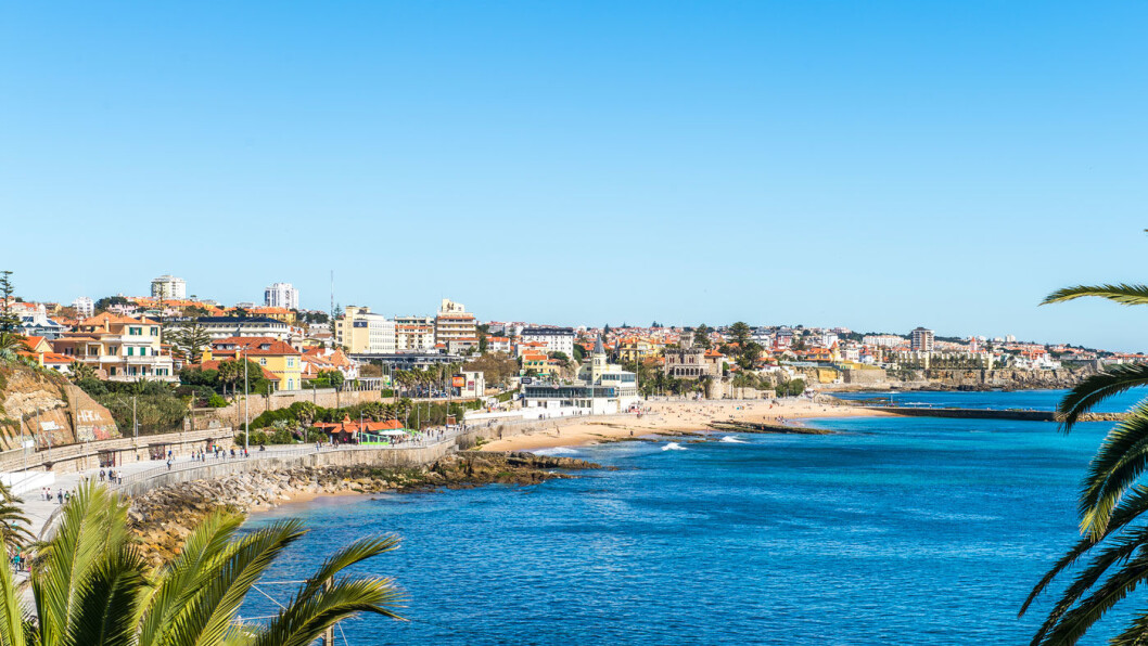 UT MOT HAVET: Estoril har en flott strandpromenade langs havet og ligger bare en halv time fra Lisboa. UT MOT HAVET: Estoril har en flott strandpromenade langs havet og ligger bare en halv time fra Lisboa.