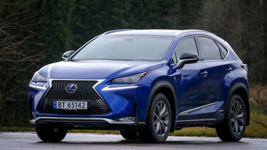 GODE SKUSSMÅL: Lexus-merket har uvanlig fornøyde kunder, og vår test av Lexus NX bekrefter at det neppe er tilfeldig. Foto: Jon Terje Hellgren Hansen GODE SKUSSMÅL: Lexus-merket har uvanlig fornøyde kunder, og vår test av Lexus NX bekrefter at det neppe er tilfeldig. Foto: Jon Terje Hellgren Hansen