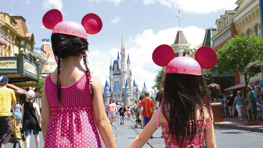 SLOTT OG EVENTYR: Magic Kingdom med det berømte slottet i midten, frister særlig de små. SLOTT OG EVENTYR: Magic Kingdom med det berømte slottet i midten, frister særlig de små.