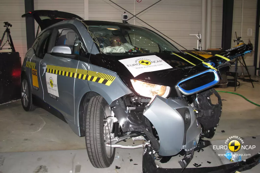 ELBIL: BMW i3 etter kollisjonstest hos EuroNCAP