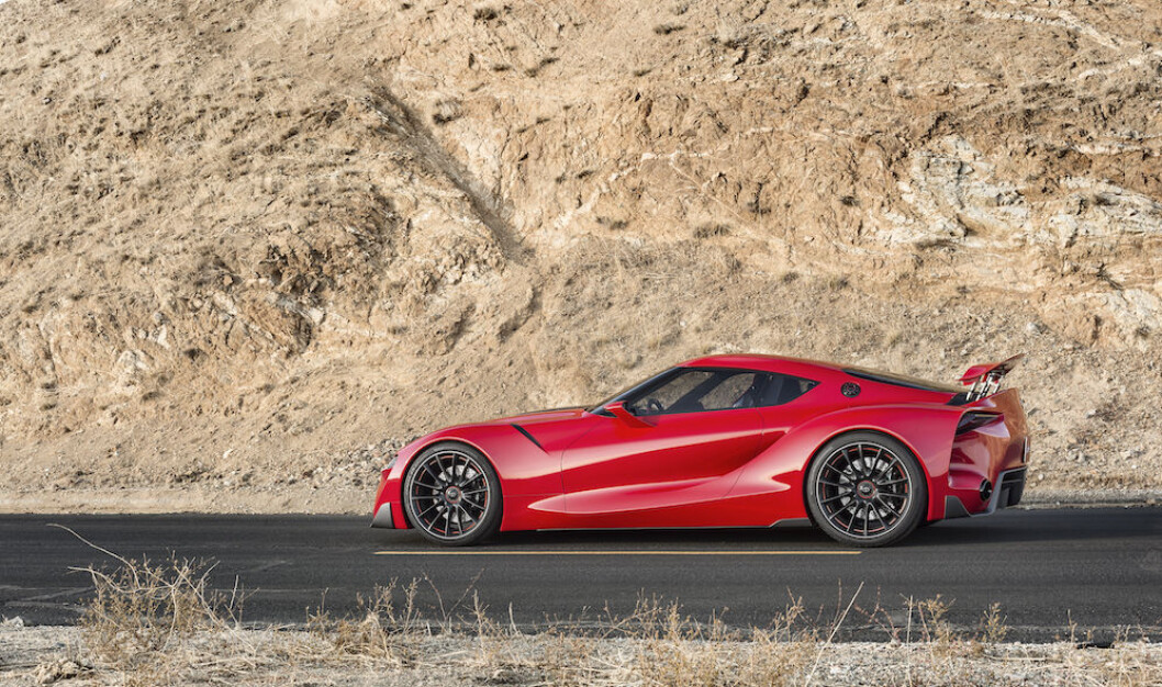 IKONISK: Toyota Supra var en stjerne på sportsbil-himmelen på 80 og 90-tallet. På Genève-utstillingen viser Toyota etterfølgeren som vil likne mye på konseptbilen FT-1 Foto: Toyota IKONISK: Toyota Supra var en stjerne på sportsbil-himmelen på 80 og 90-tallet. På Genève-utstillingen viser Toyota etterfølgeren som vil likne mye på konseptbilen FT-1 Foto: Toyota