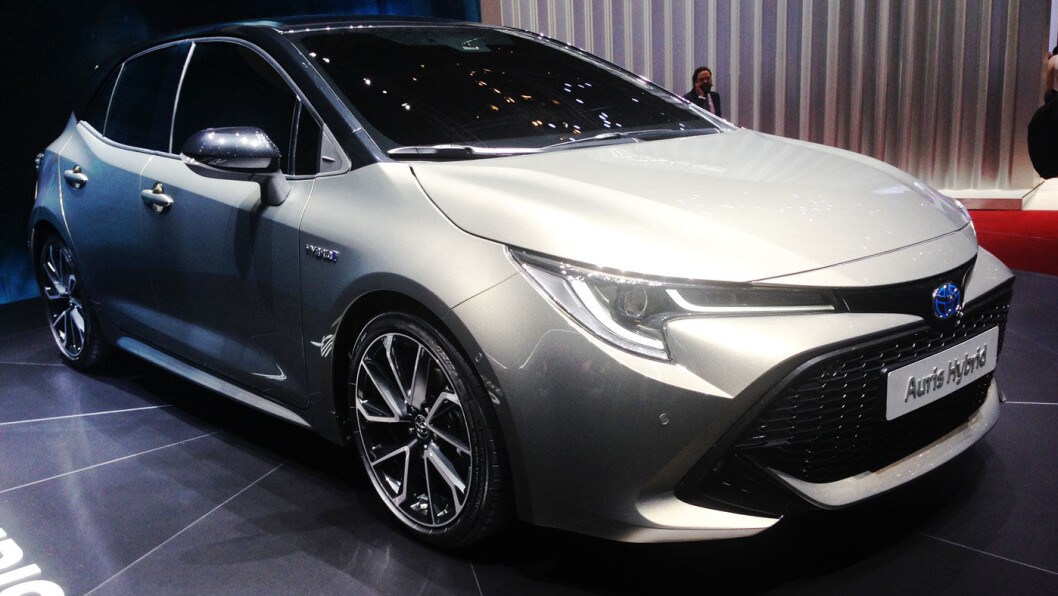 GOLF-KONKURRENT: Toyota forventer at 95 prosent av kundene i Norge vil velge hybridutgaven av nye Toyota Auris. Foto: Øivind A. Monn-Iversen GOLF-KONKURRENT: Toyota forventer at 95 prosent av kundene i Norge vil velge hybridutgaven av nye Toyota Auris. Foto: Øivind A. Monn-Iversen